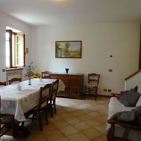 Gemuetliches In Mit Garten, Terrasse Und Grill Prázdninový dům *